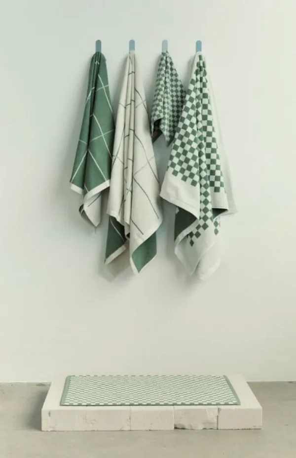 Baina Badezimmertextilien^Strandtuch Miles, 90 x 170 cm, Salbei - Kreide