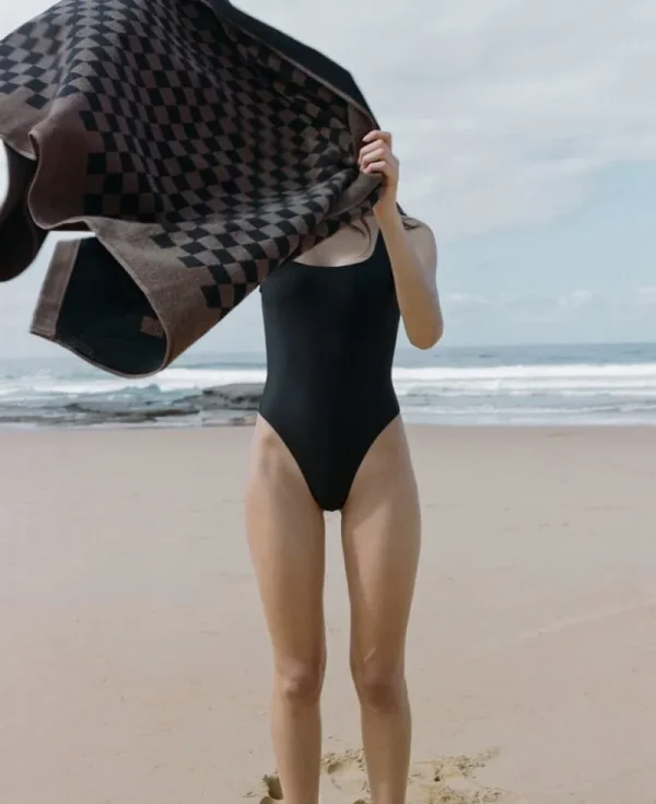 Baina Badezimmertextilien^Strandtuch Roman, 90 x 170 cm, tabak - schwarz