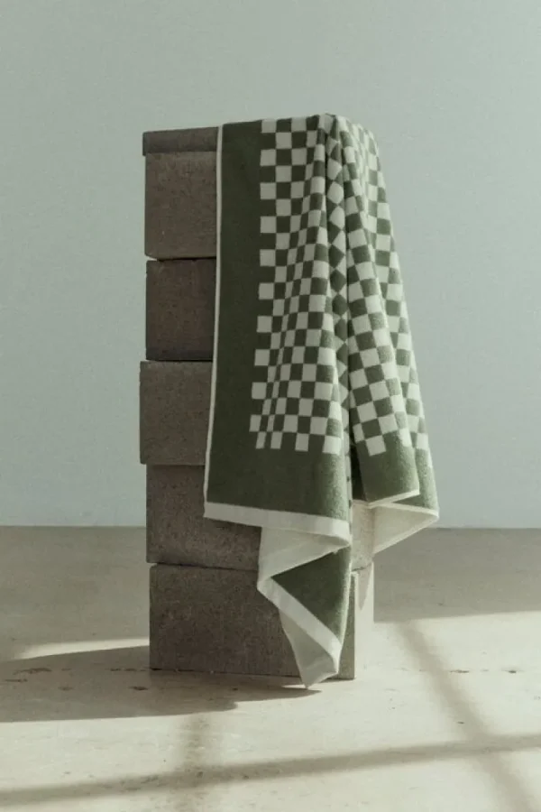 Baina Badezimmertextilien^Strandtuch Roman, 90 x 170 cm, Salbei - Kreide