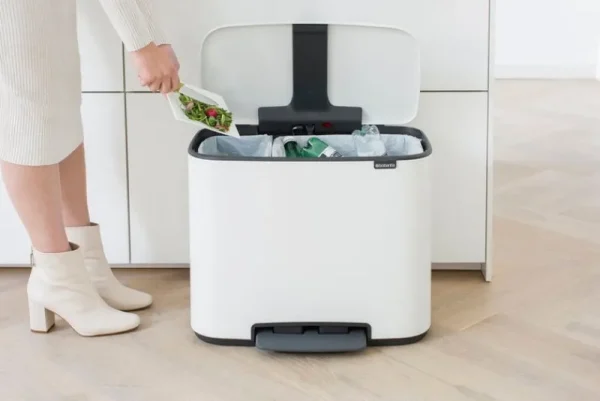Brabantia Papierkörbe & Recycling-behälter | Abfalleimer^Bo Pedal Bin 11 + 23 l, weiß