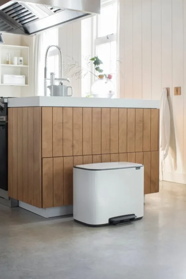 Brabantia Papierkörbe & Recycling-behälter | Abfalleimer^Bo Pedal Bin 11 + 23 l, weiß