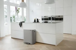 Brabantia Papierkörbe & Recycling-behälter | Abfalleimer^Bo Tretmülleimer 60 l, Sense of Luxury, Grau