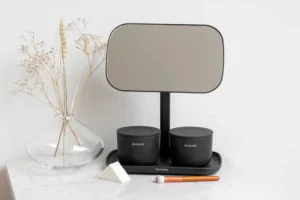 Brabantia Badezimmerspiegel | Spiegel^ReNew Spiegel mit Ablagefläche, Dunkelgrau