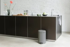 Brabantia Papierkörbe & Recycling-behälter | Abfalleimer^Treteimer newIcon 20 l, Sense of Luxury, grau