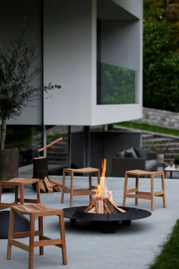 Cane-line Terrassenmöbel^Flip Hocker, Teakholz