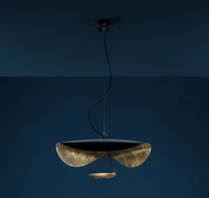 Muuto Deckenleuchten-Catellani & Smith Lederam Manta S1 Pendelleuchte, gold - schwarz