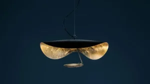 Muuto Deckenleuchten-Catellani & Smith Lederam Manta S1 Pendelleuchte, gold - schwarz