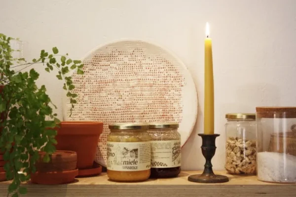 Audo Copenhagen Kerzen Und Kerzenhalter-Collaboratorio Candela Kerze, 23 cm, 6 Stück, Honigfarben