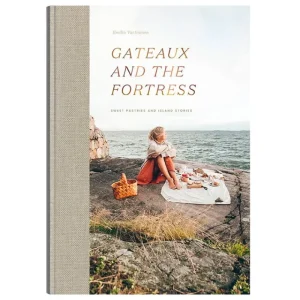 Cozy Publishing Speisen^Gateaux and the Fortress – Sweet Pastries and Island Stories