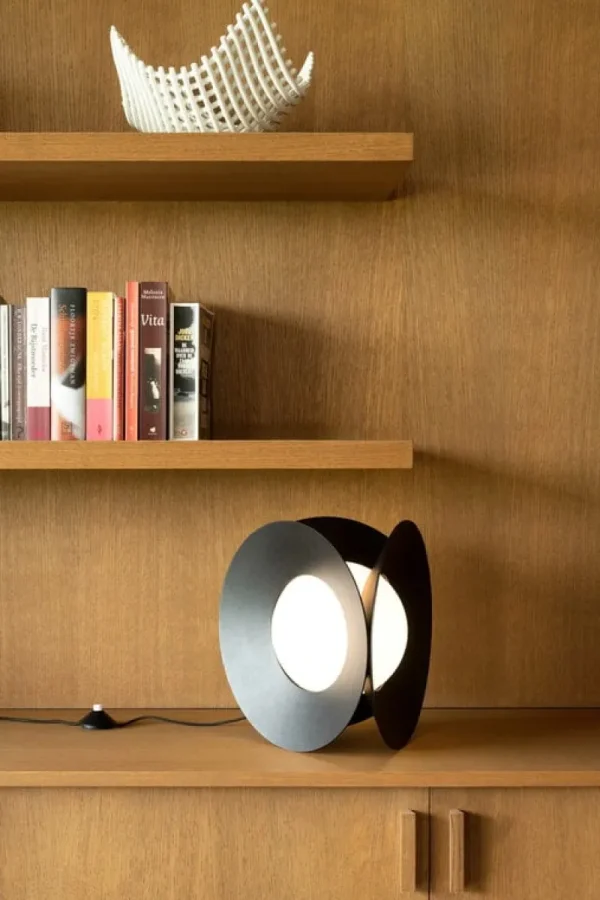 HAY Tischlampen-DCWéditions Armen Tischleuchte, Schwarz