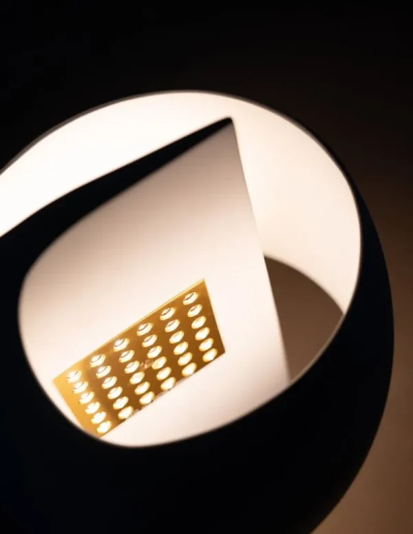 GUBI Tischlampen-DCWéditions La Lampe B Tischleuchte, Weiß