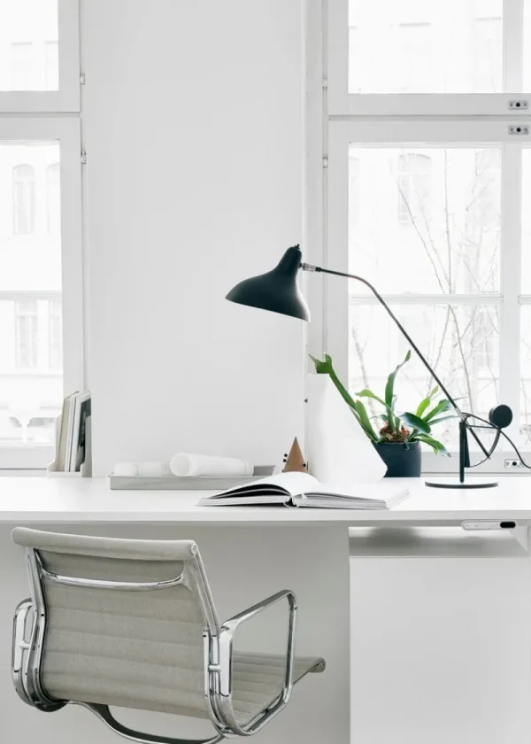 DCWu00e9ditions Bürobeleuchtung | Schreibtischlampen^DCWéditions Mantis BS3-BL Tischleuchte