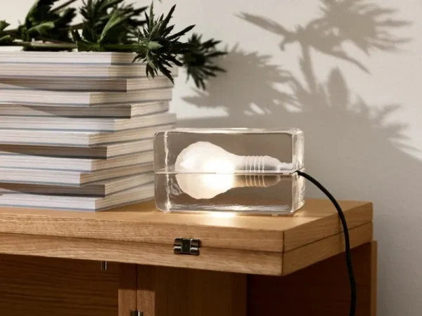 Nemo Lighting Tischlampen-Design House Stockholm Block Leuchte, schwarzes Kabel