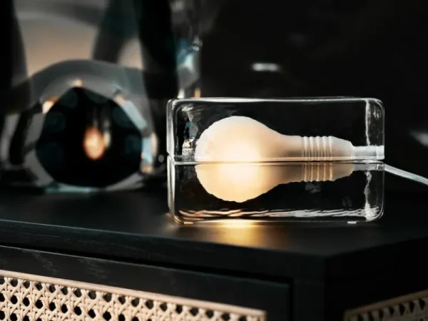 Nemo Lighting Tischlampen-Design House Stockholm Block Leuchte, schwarzes Kabel