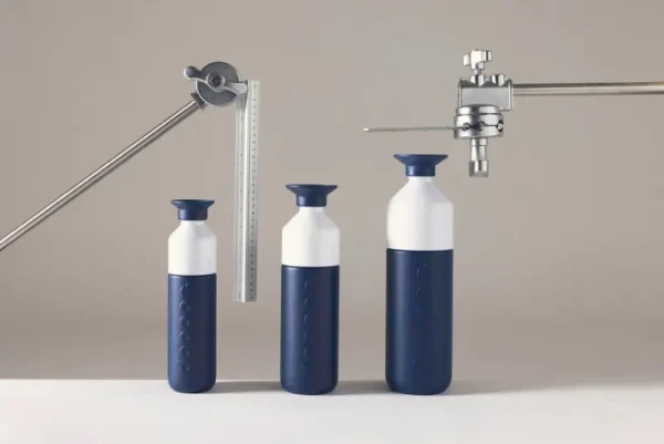 Dopper Sport- Und Outdoor-produkte^Trinkflasche, 350 ml, isoliert, Braker Blue