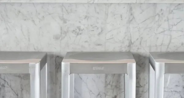 Emeco Terrassenmöbel | Sitzgelegenheiten^Hocker, gebürstetes Aluminium