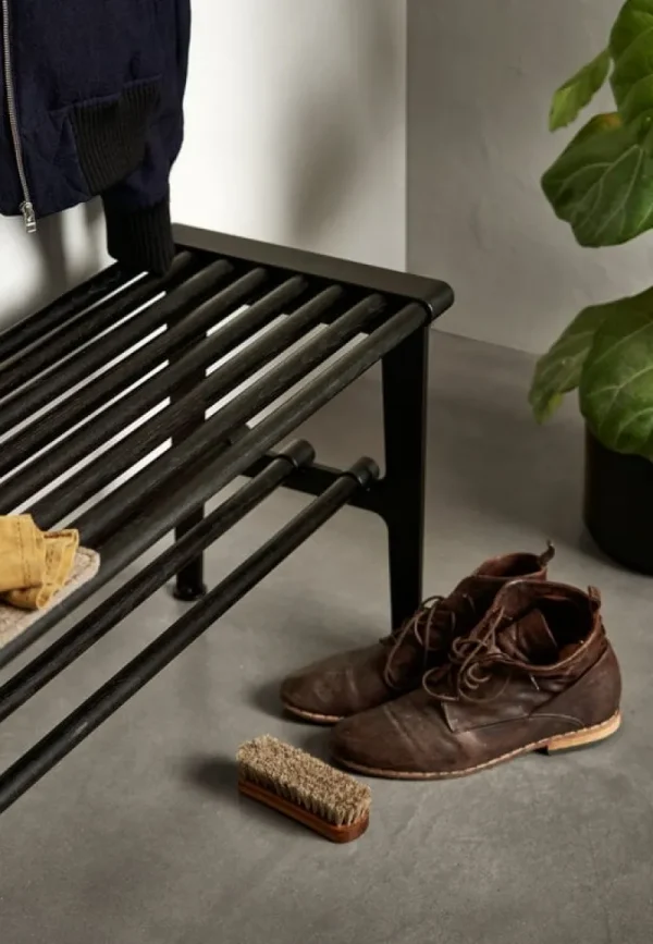 Fritz Hansen Sitzgelegenheiten-Essem Design Bank Nostalgi, 100 cm, schwarz gebeizte Eiche - schwarz