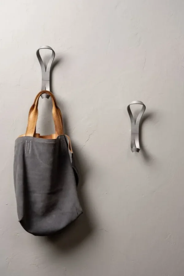 Essem Design Garderoben Und Kleiderbügel^Haken Endless, aluminium