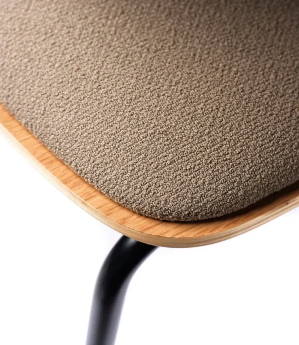 Essem Design Sitzgelegenheiten-FDB Møbler J182 Holmen Stuhl, Eichenfurnier - Grain Taupe