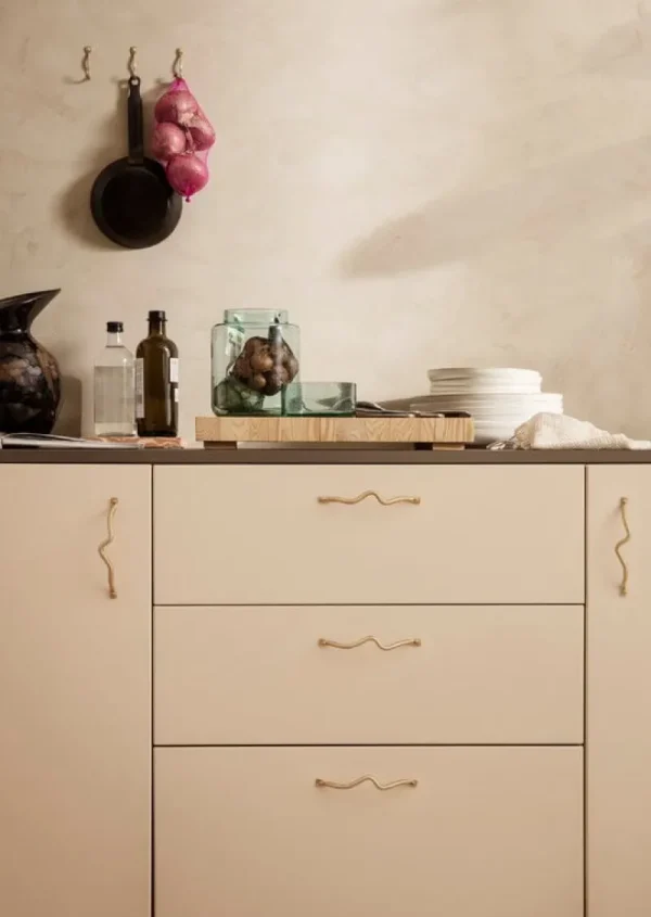 ferm LIVING Garderoben Und Kleiderbügel^Curvature Haken, 3 Stück, Messing