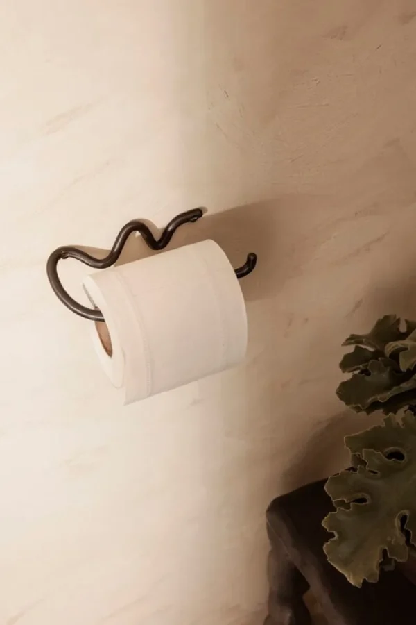 ferm LIVING Badezimmeraccessoires^Curvature Toilettenpapierhalter, schwarzes Messing