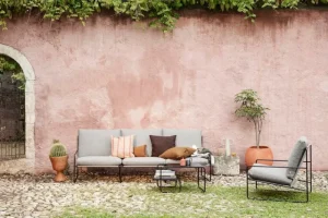 ferm LIVING Terrassenmöbel | Sofas Und Liegen^Desert 3-Sitzer-Sofa, Schwarz - dunkles Sandbeige, Dolce