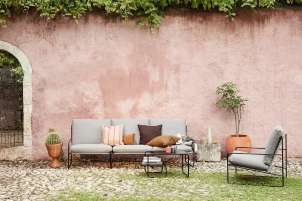 ferm LIVING Terrassenmöbel | Sofas Und Liegen^Desert 3-Sitzer-Sofa, Schwarz - dunkles Sandbeige, Dolce