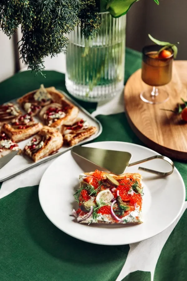 ferm LIVING Servierutensilien^Fein Tortenheber, Messing