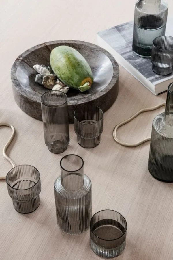 ferm LIVING Gläser Und Tassen^Gläser Ripple, 4 Stück, rauchgrau