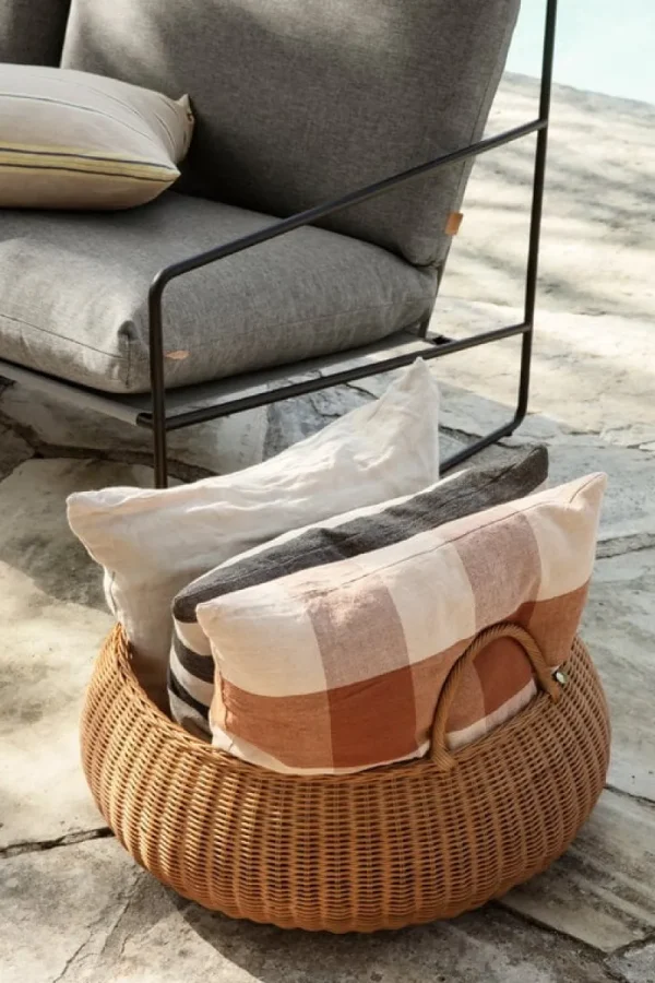 ferm LIVING Kissen^Grand Kissen, 50 x 50 cm, Sand - Schwarz
