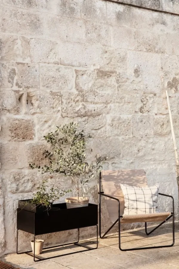 ferm LIVING Garten^Pflanzkasten, groß, schwarz
