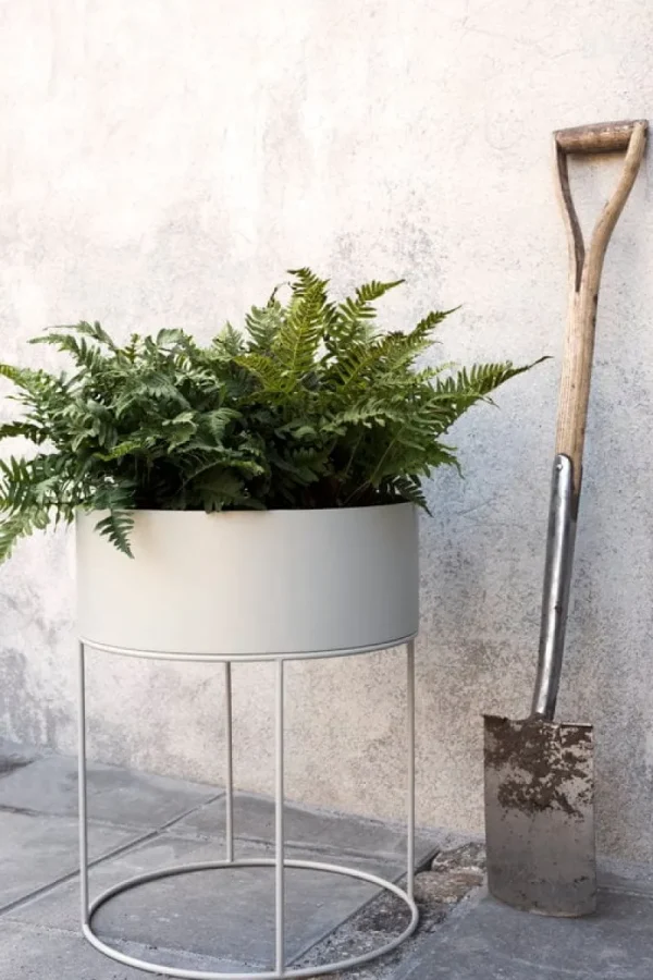 ferm LIVING Garten^Pflanzkasten, rund, Kaschmir