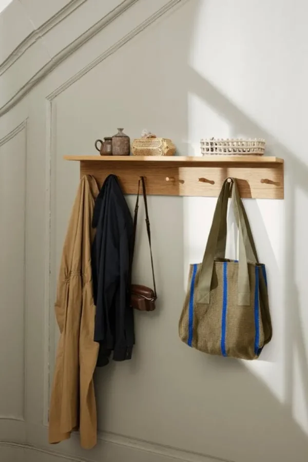 ferm LIVING Garderoben Und Kleiderbügel^Place Regal, groß, 105 cm, Eiche