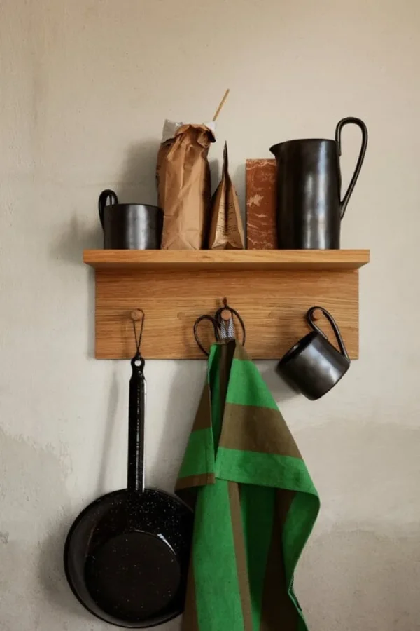 ferm LIVING Garderoben Und Kleiderbügel^Place Regal, klein, 45 cm, Eiche