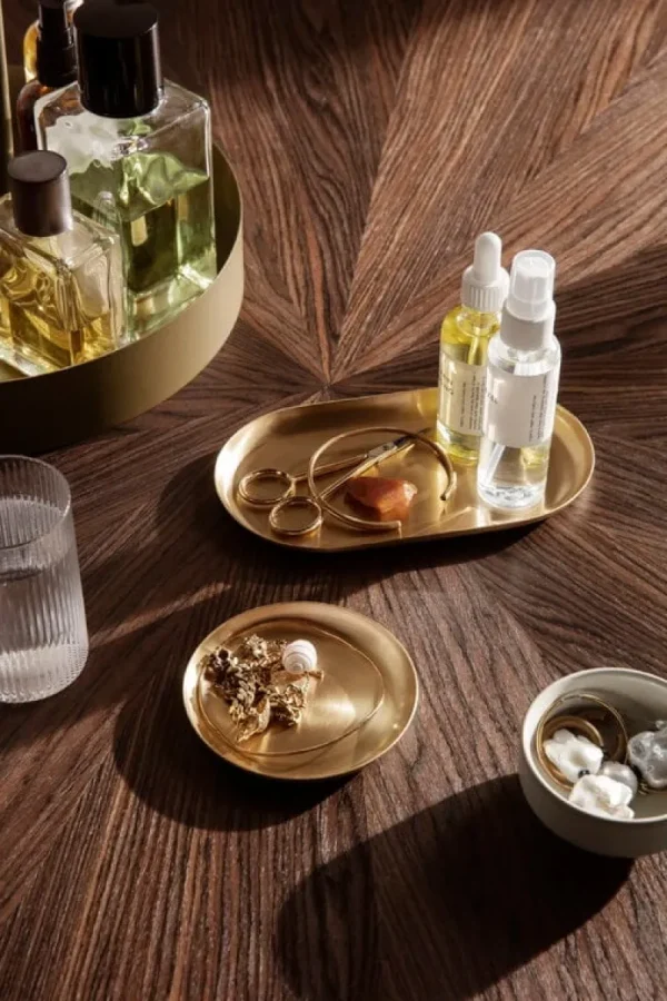 Viccarbe Tische-ferm LIVING Post Couchtisch, S, Eiche geräuchert, Stern