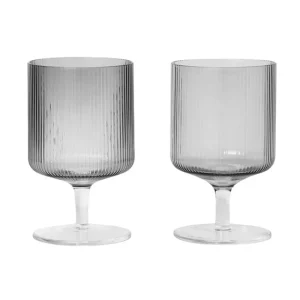 ferm LIVING Gläser Und Tassen^Ripple Weingläser, 2 Stück, rauchgrau
