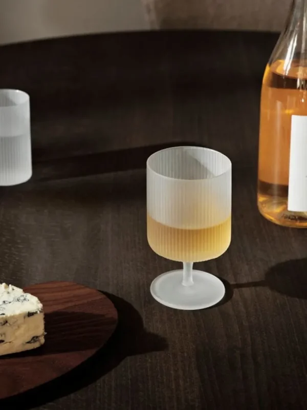 ferm LIVING Gläser Und Tassen | Küchenutensilien^Ripple Weingläser, 2 Stück, satiniert