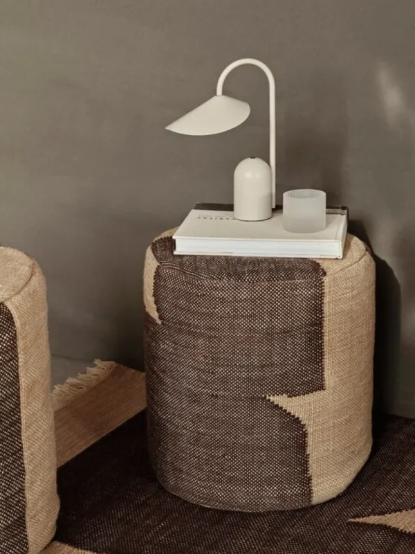 ferm LIVING Tischlampen | Tragbare Lampen-Tragbare Leuchte Arum, Cashmere
