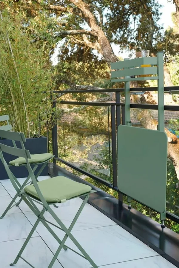 Fermob Terrassenmöbel^Bistro Metal Stuhl, kaktusgrün