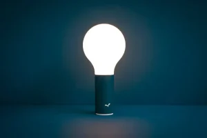 Fermob Außenbeleuchtung | Außenleuchten^Tragbare Lampe Aplô, H24, Acapulco-Blau