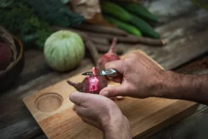 Fiskars Küchenutensilien^Norden Sparschäler, feste Klinge