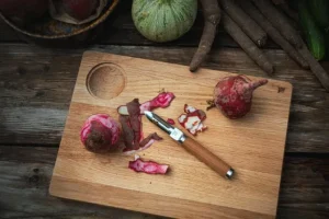 Fiskars Küchenutensilien^Norden Sparschäler, feste Klinge