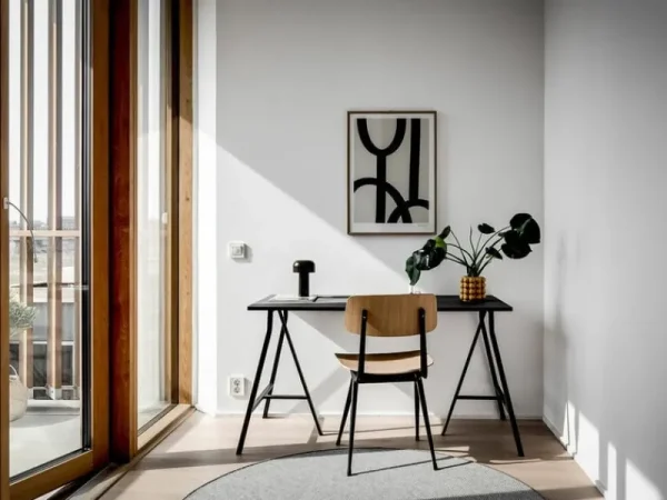 ferm LIVING Tragbare Lampen | Tischlampen-Flos Bellhop Tischleuchte, schokobraun