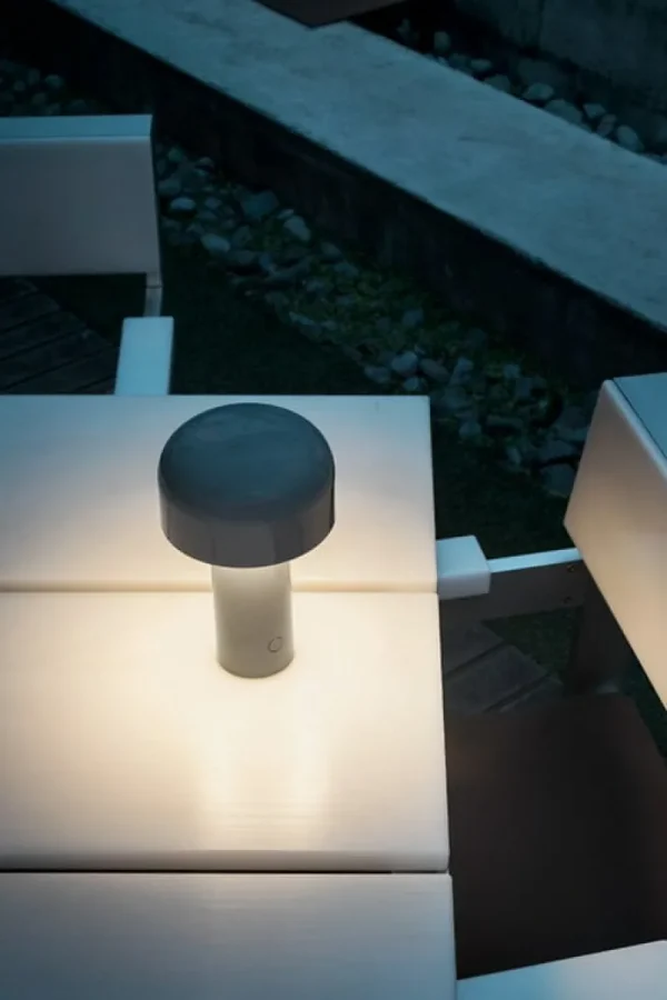 FDB Mu00f8bler Tischlampen | Tragbare Lampen-Flos Bellhop Tischleuchte, Graublau