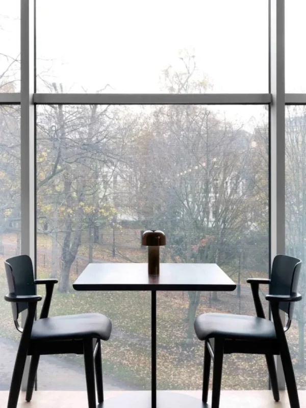 ferm LIVING Tragbare Lampen | Tischlampen-Flos Bellhop Tischleuchte, schokobraun
