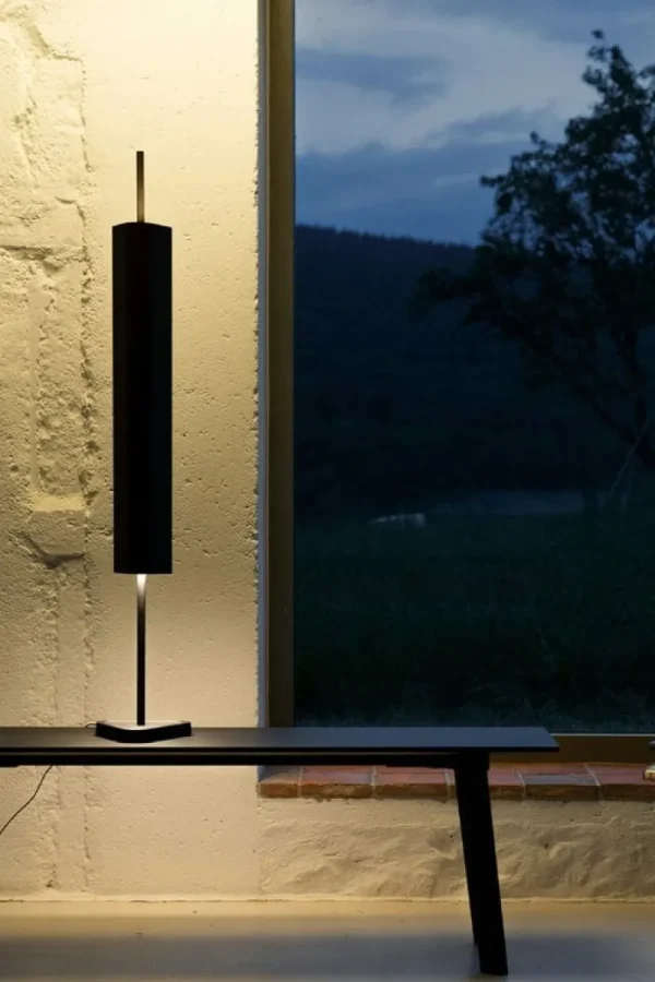 ferm LIVING Tischlampen-Flos Tischleuchte Emi, tiefblau