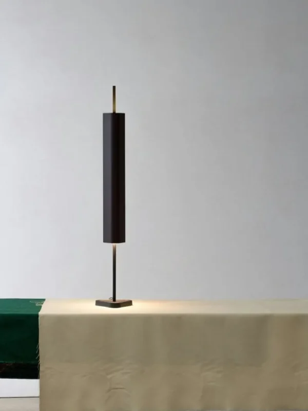 ferm LIVING Tischlampen-Flos Tischleuchte Emi, tiefblau