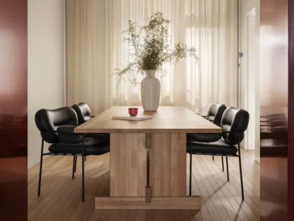 Audo Copenhagen Sitzgelegenheiten-Fogia Bollo Stuhl, schwarzes Leder - Schwarz