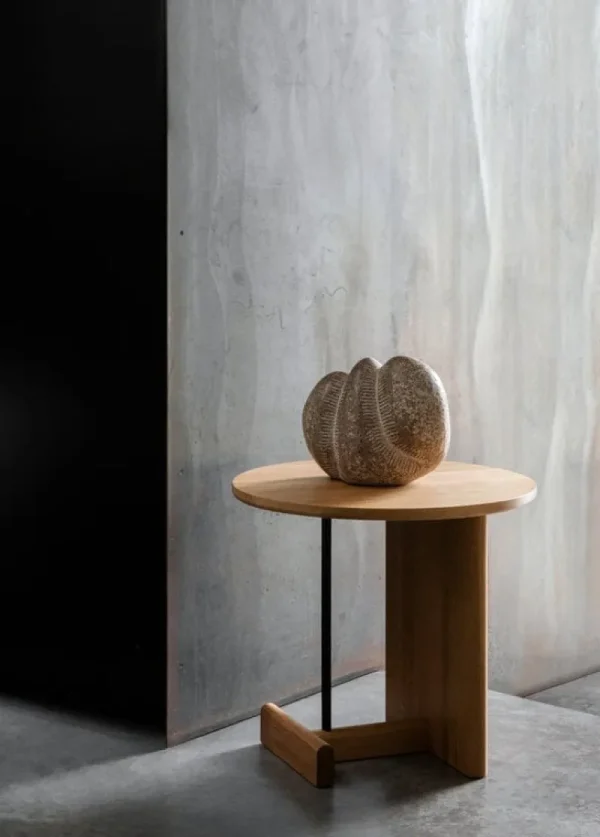 ferm LIVING Tische-Fogia Koku Beistelltisch, Eiche lackiert