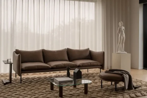 Fogia Sofas Und Liegen-Tiki 3-Sitzer Sofa, Jubiläumsausgabe, schwarzer Stahl - Vintage Tabak